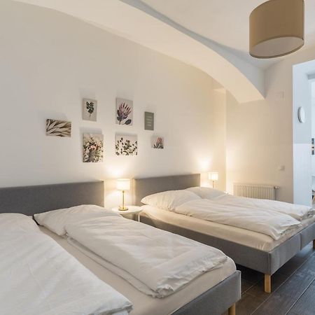 Cozy Heaven In The Lovely 2Nd District Of Viena Exterior foto